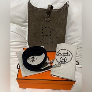 BNIB Hermes Amazone Evelyne TPM Etoupe Bleu Indigo